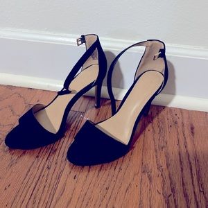 Black Heels, 6.5